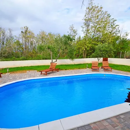 Holiday home Holiday Ana By Interhome