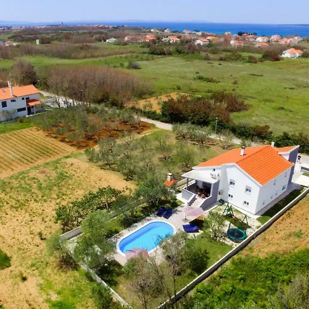 Holiday Ana By Interhome Holiday home Zarici